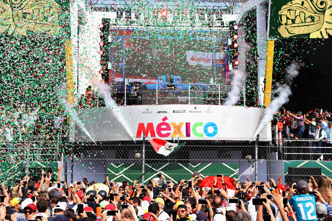 MEXICO CITY, MEXICO - OCTOBER 29: International Dutch DJ, Hardwell becomes the first person to perform on the podium as part of Heineken®s More Than A Race campaign at the Formula One Grand Prix of Mexico at Autodromo Hermanos Rodriguez on October 29, 2017 in Mexico City, Mexico. (Photo by Mark Thompson/Getty Images)