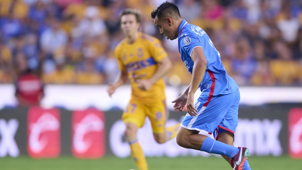 Cruz Azul mejora rendimiento con ‘Charly’ Rodríguez en la cancha