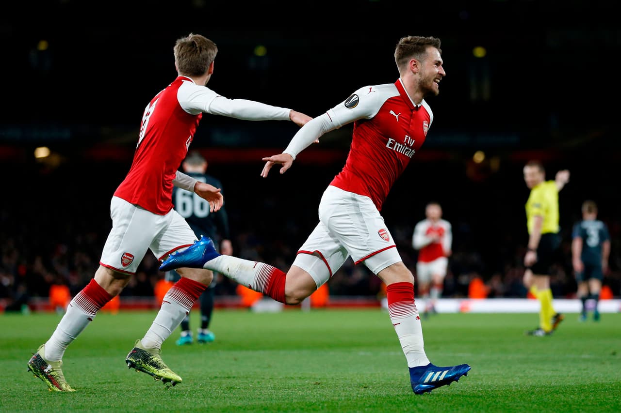 Arsenal mostró su poderío muy temprano con gol al minuto 9 por medio del propio Ramsey, que mostraba que estaba enrachado.