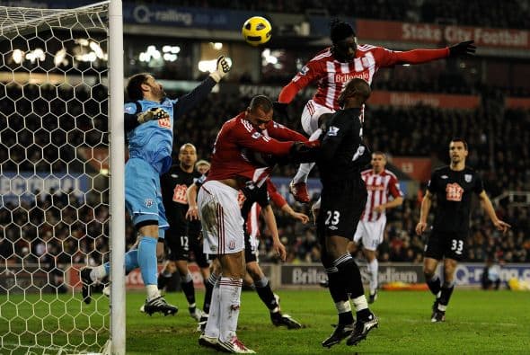 Sin embargo, sus opciones al frente eran fruto del simple esfuerzo colectivo en lugar de verdaderas jugadas de peligro.