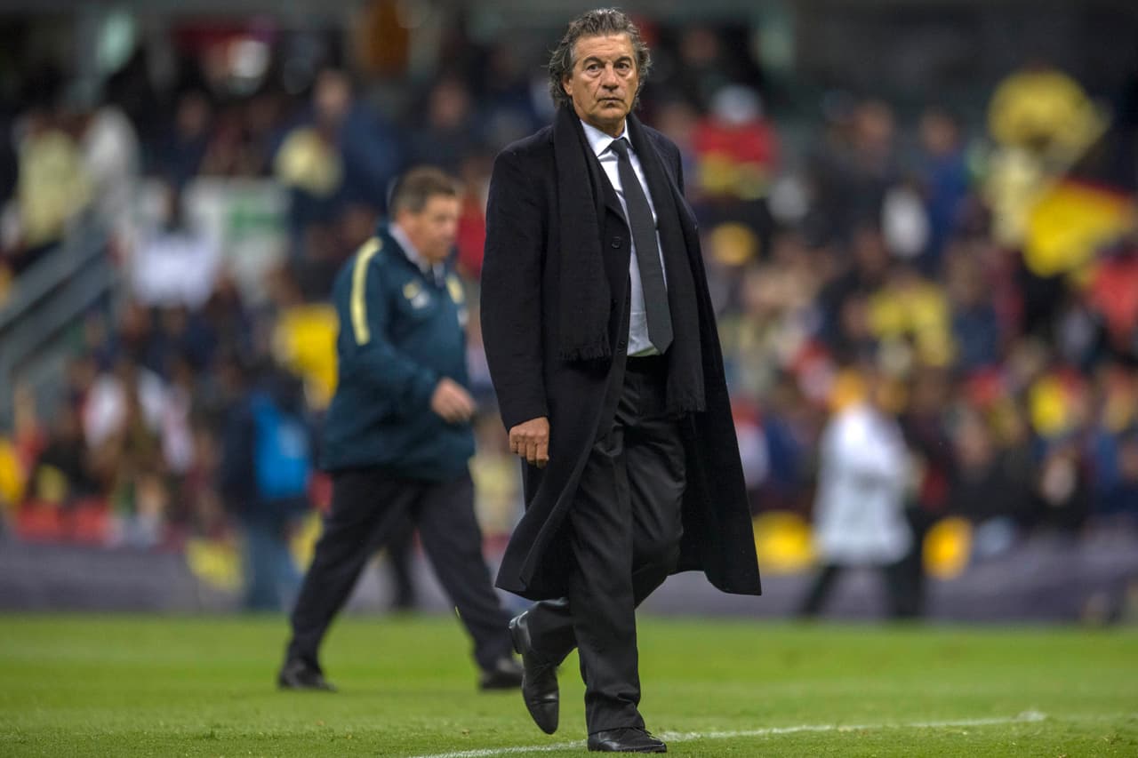 La jornada 4 marcó el estreno de Rubén Omar Romano en el banquillo del Atlas, visitando el Azteca.
