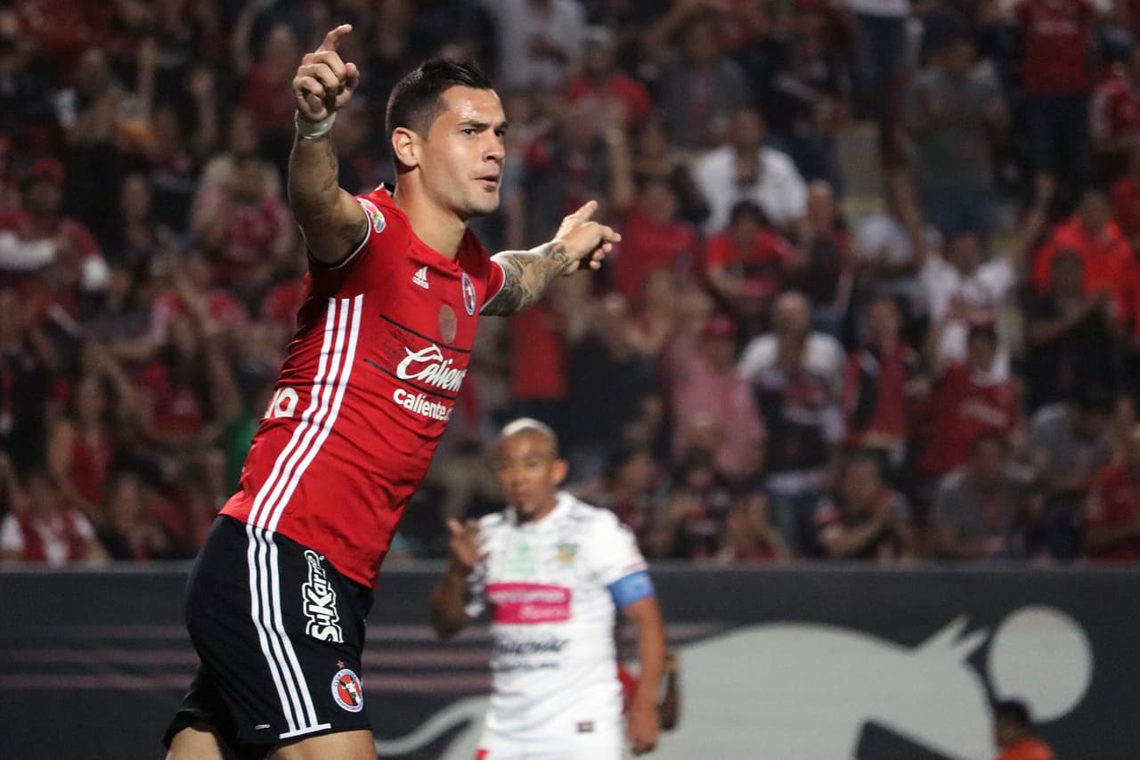 Mucho colmillo de Xolos y venció 2-0 a Jaguares