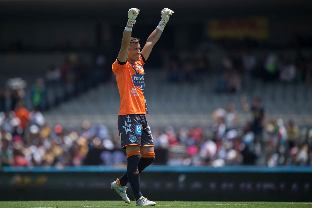 Sin embargo, de nuevo Cavallini ponía a celebrar al Puebla al minuto 26 del segundo tiempo.