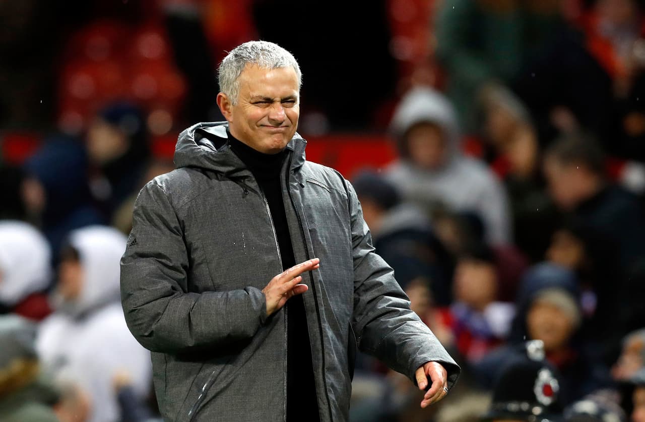 <b>Mejor Entrenador: </b>José Mourinho (Manchester United)