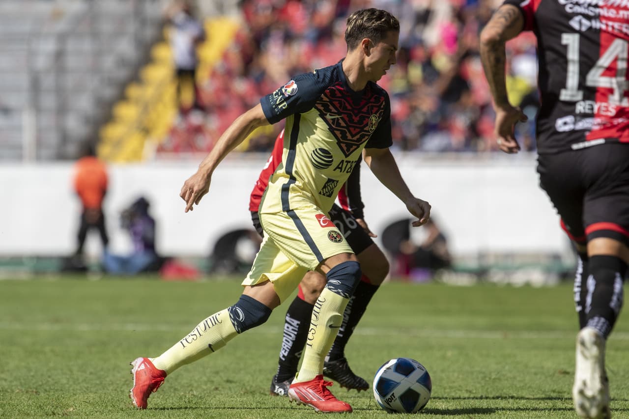 Sebastián Córdova estrenó la '10' de América con gol