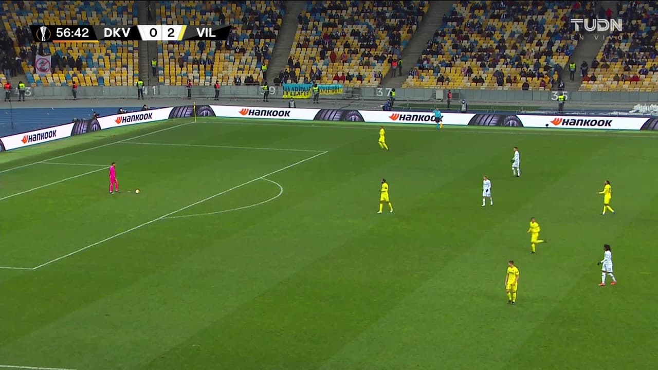 ¡TIRO ATAJADO! disparo por Manuel Trigueros Muñoz.