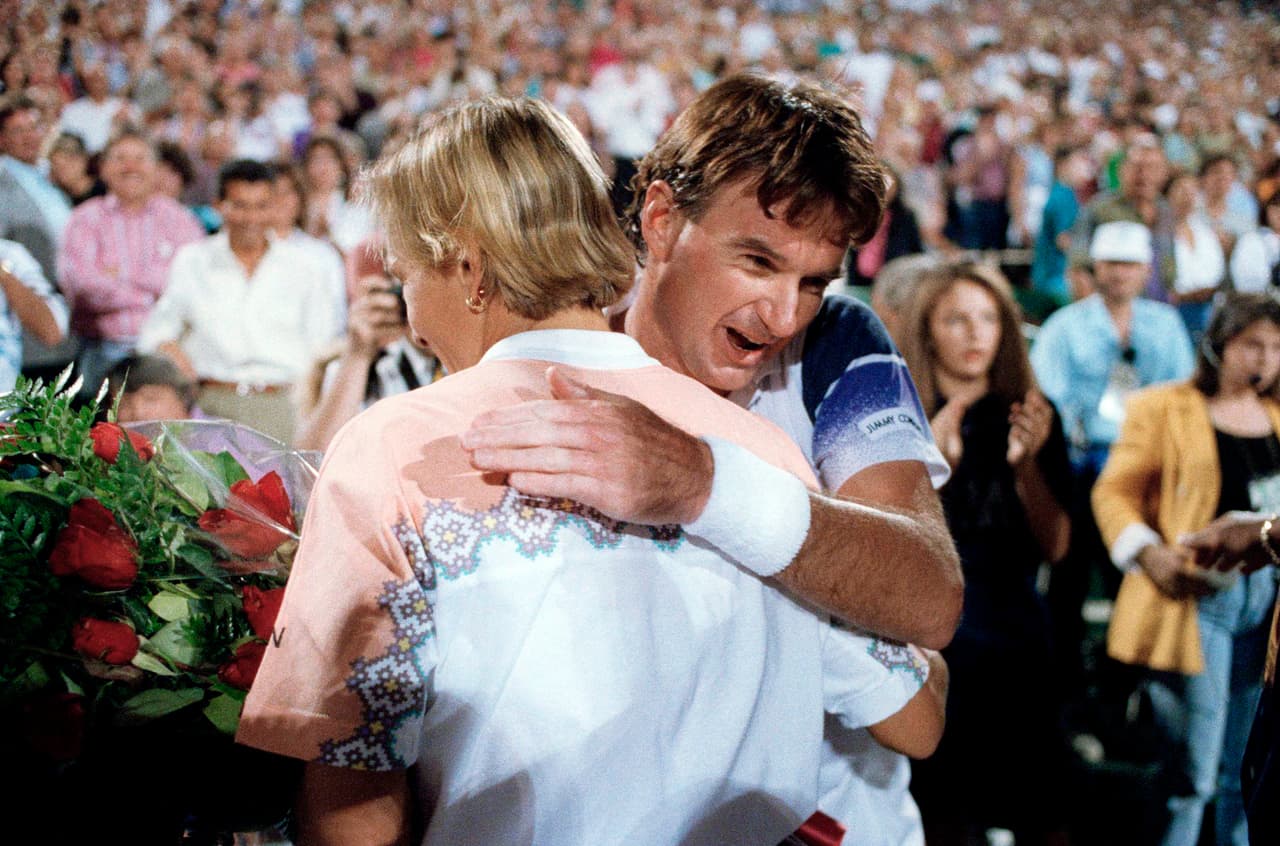 Realmente es un poco inusual que una atleta mujer domine a un hombre en deportes que requieren mayor fuerza física que técnica.