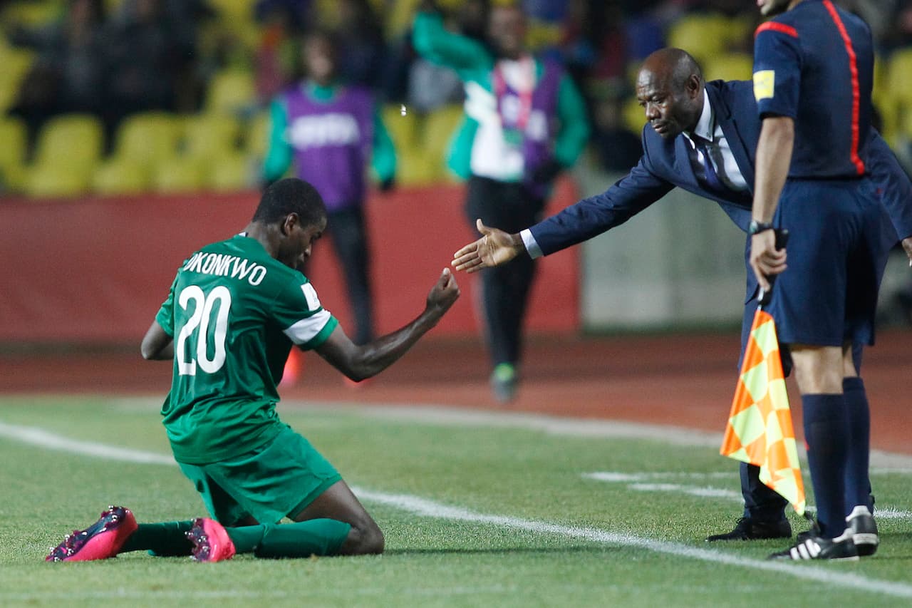 Orji Okwonkwo ponía el 2-1 y firmaría uno de los mejores goles de la Copa del Mundo Sub 17.