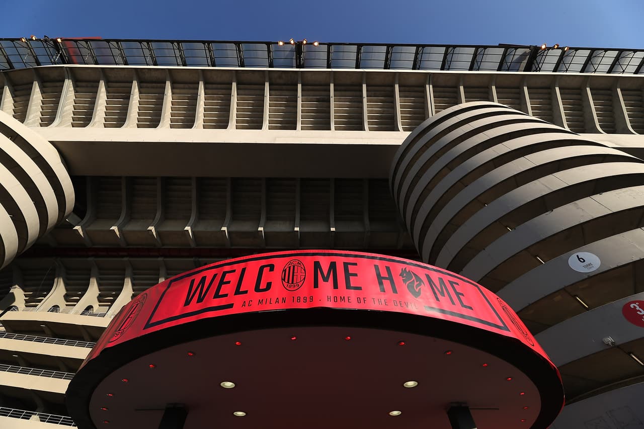 Un escenario lleno de mística que recuerda las grandes jornadas europeas del club Rossonero.