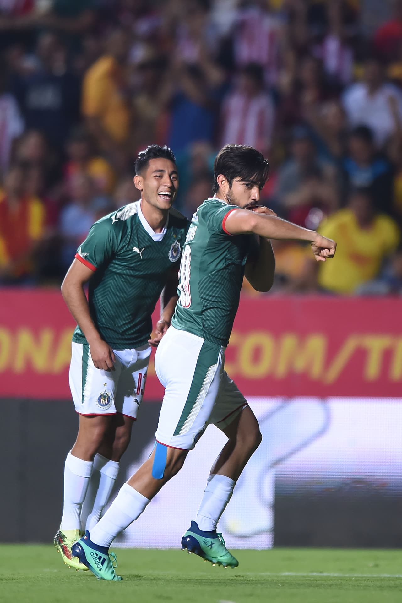 08 Chivas - 1.3980 producto de 137 puntos en 98 encuentros disputados.