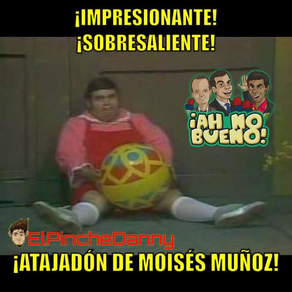 Moisés Muñoz tuvo errores en el amistoso con Argentina y tuvo que aguantar la 'carrilla'.
