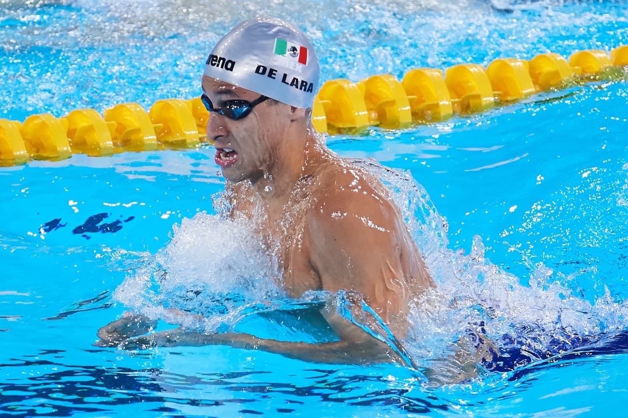 Miguel de Lara le dio a México la tercera medalla de la natación y primera individual.