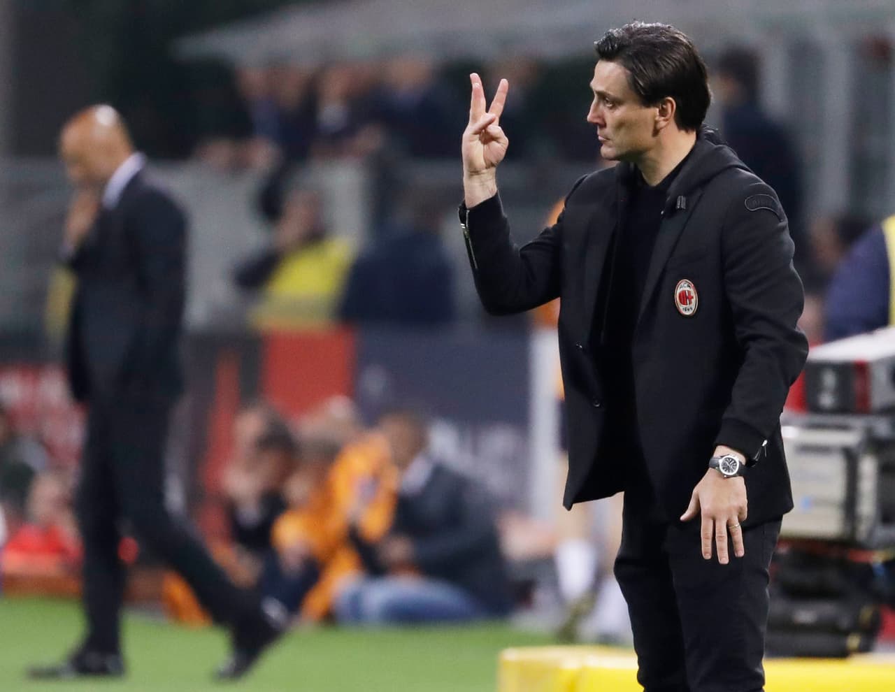 De sus competidores más fuertes, solo le pudo superar a la Juventus en la primera vuelta del torneo por 1-0, con Napoli perdió los dos partidos y en el 'derbi della Madoninna' igualó en dos oportunidades por 2-2.