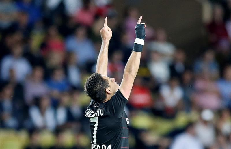 Javier Hernández anotó su gol 100 en Europa para poner el 0-1 de Bayer Leverkusen en su visita al Mónaco en Champions League, al minuto 73 del partido.