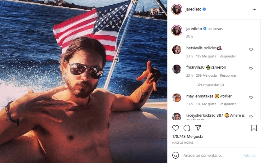 Jared Leto festejó en un yate el Día de la Independencia.