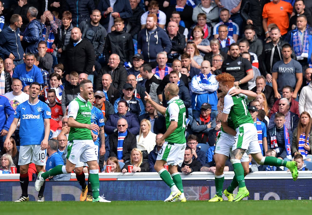 La afición del Rangers se ha mantenido fiel pese al sufrimiento de los últimos años, en los cuales vagaron por las divisiones de ascenso.