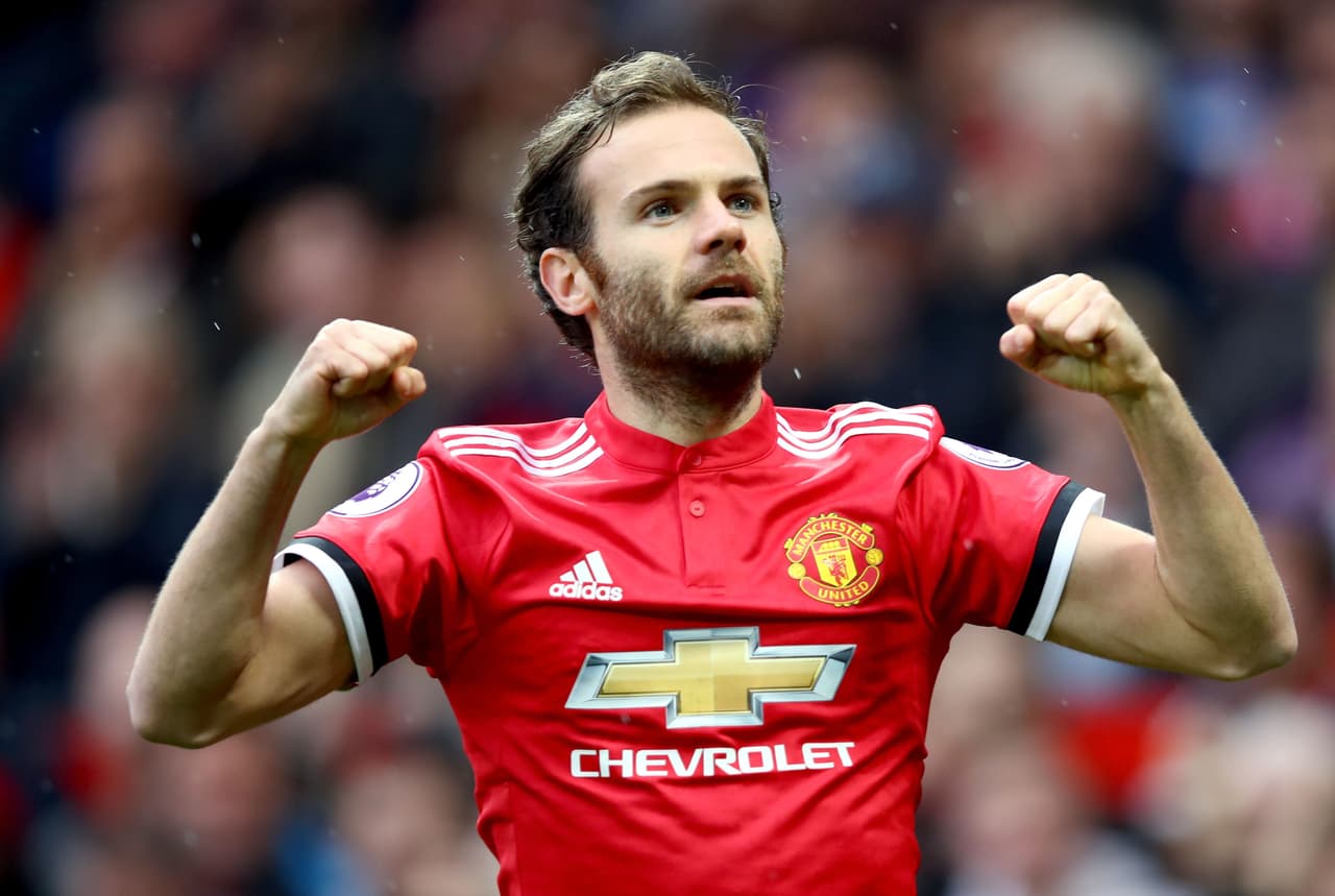 Juan Mata es el otro español que espera definir su situación con Manchester United, con un valor de pase de 30 milones de euros.