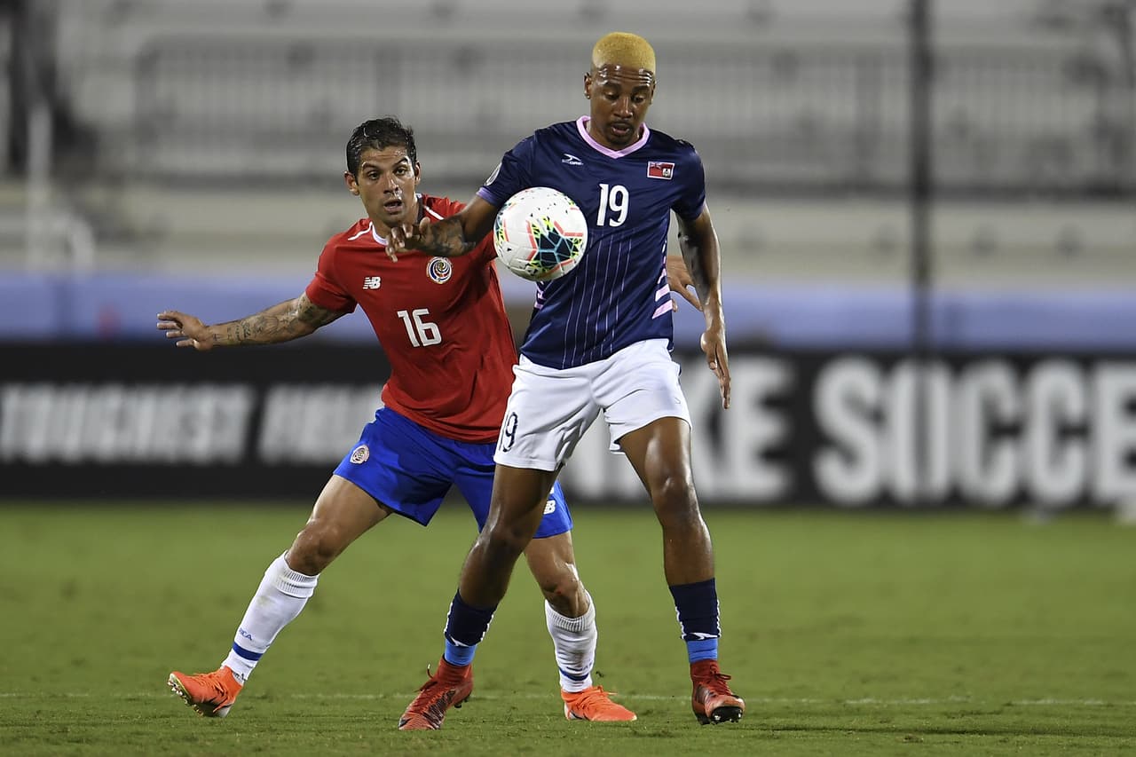 Las selecciones de Costa Rica y Bermudas se vieron las caras en Toyota Stadium, en Frisco, Texas, por el Grupo B de la Copa Oro 2019. Costa Rica se adelantó en el marcador con gol de Mayron George a los 30 minutos. Más tarde, con gol de Elías Aguilar, los Ticos aumentaron a 2-0 la ventaja pero a los 59 minutos, de penalti, Nahki Wells descontó por los bermudeños.