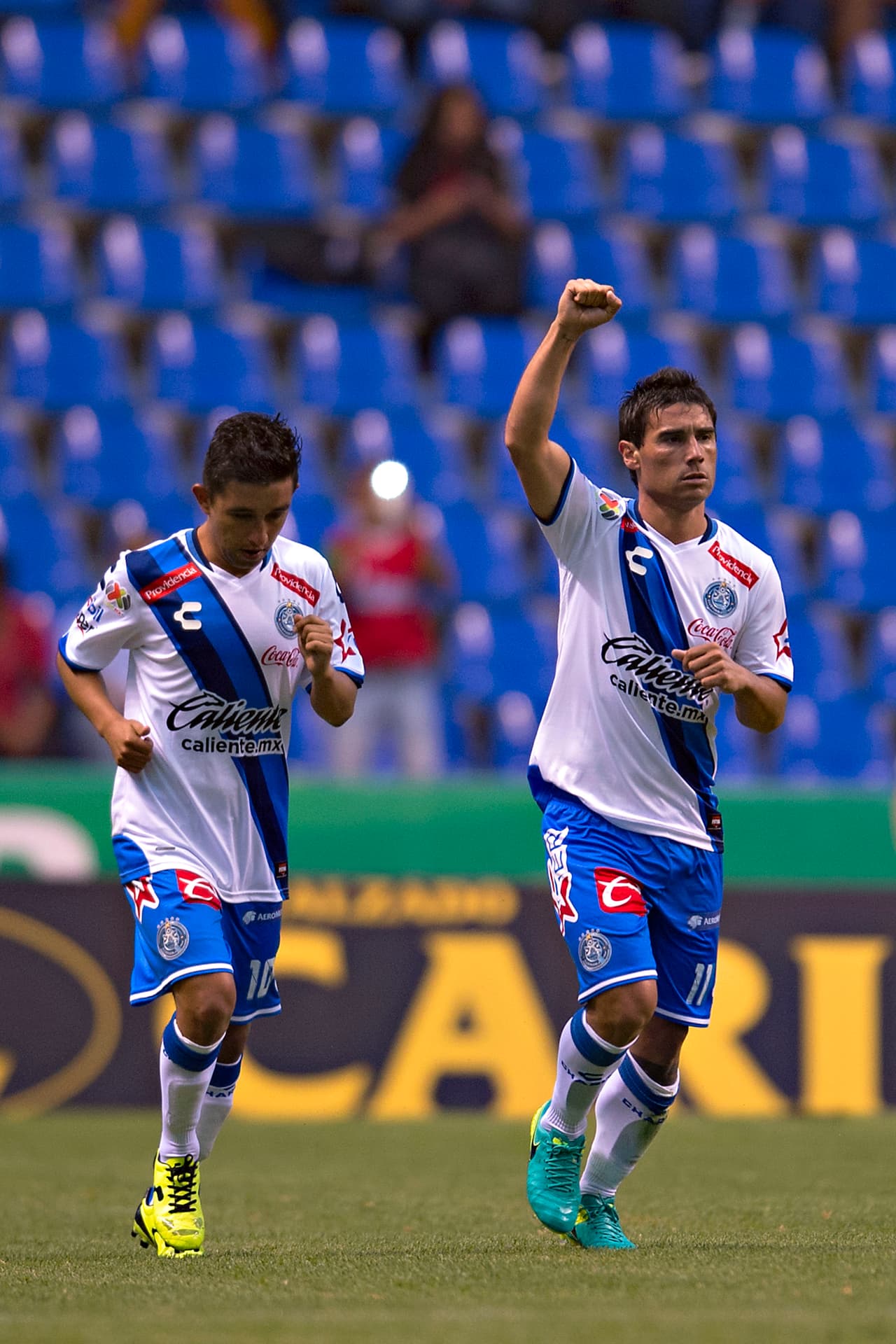 Matías Alustiza se puso el traje de obrero ante Xolos y desde sus botines nacieron las tres anotaciones de Puebla. Si lugar a dudas su fútbol estuvo entre lo mejor de la fecha dos, solo le faltó anotar para tener una tarde redonda.