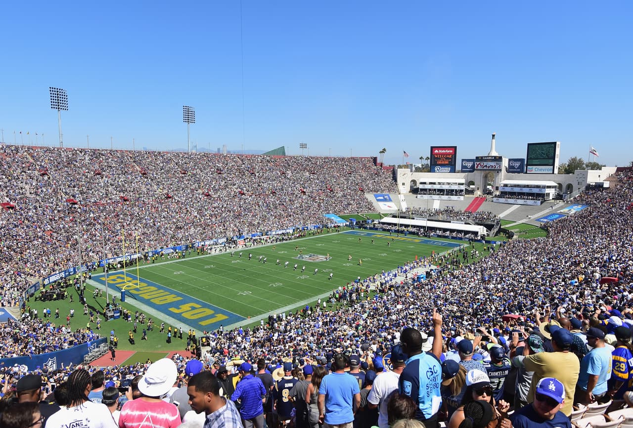 Así lució el Memorial Coliseum de Los Angeles.