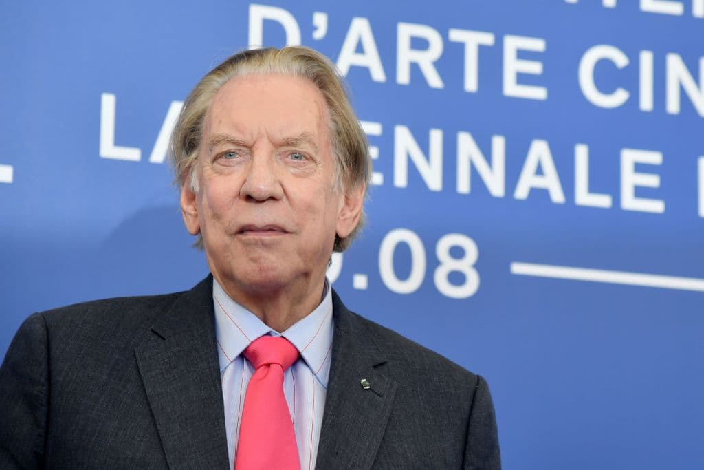 The Leisure Seeker (2017) - Ella y John están huyendo del cuidado asfixiante de sus médicos e hijos. John está perdiendo la memoria, es despistado pero tenaz. Ella es frágil pero a la vez ingeniosa.
<br>