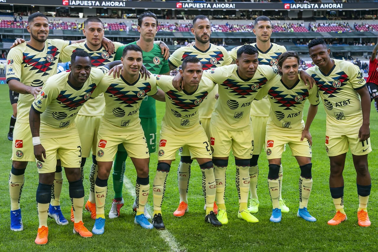 Óscar Jiménez fue el titular en el arco azulcrema ya sin Agustín Marchesín.