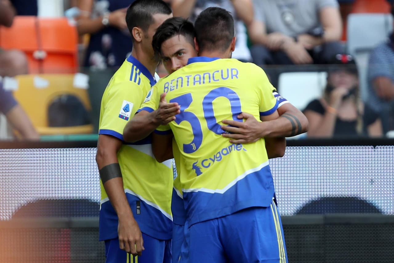 Se empata el partido entre la Juventus y Udinese en la Serie A, con marcador de 2-2. Los de la Veccia Signora ganaban el partido durante la primera mitad con goles de Paulo Dybala y Guillermo Cuadrado, pero Roberto Pereyra convirtió penal y gol para los visitantes, seguido de Gerard Deulofeu; Cristiano anotó el tercero pero fue anulado.