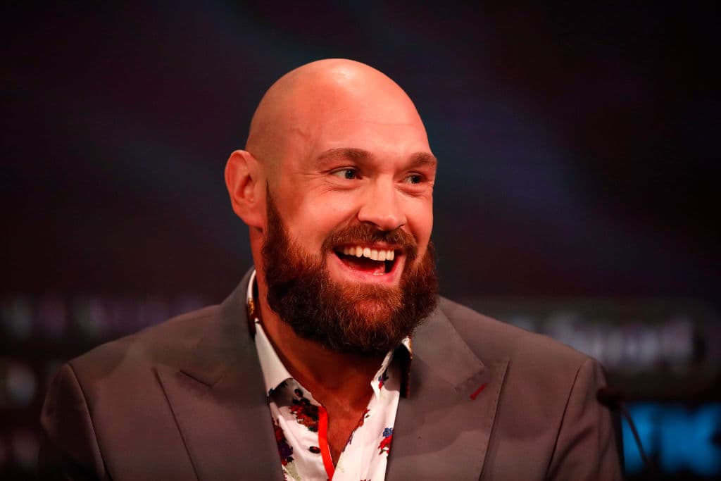 Fury salió del 'retiro' de dos años para enfrentar a dos peleadores de perfil bajo como Sefer Seferi y Francesco Pianetta para ponerse a tono para una pelea grande, como esta.