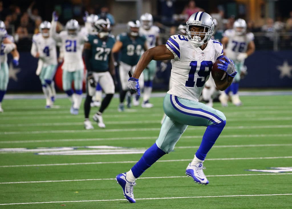 <b>Amari Cooper, WR Dallas</b>. Aunque se integró tarde en la campaña con los Cowboys, probó su valía. Acumuló en 2018 75 recepciones, siete anotaciones y 1005 yardas por recepción.