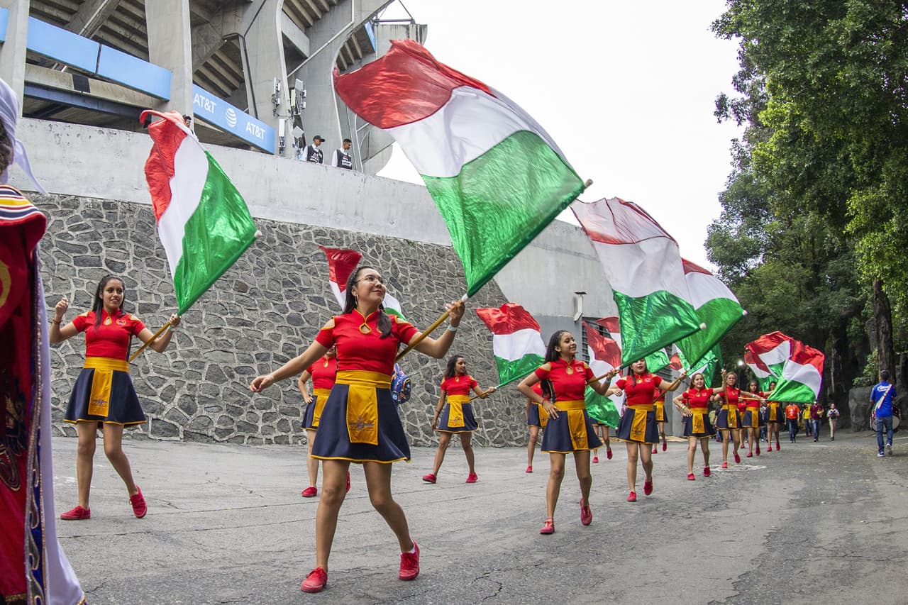 Llega el atardecer en la Ciudad de México y Coloso de Santa Úrsula se prepara para vivir otro Clásico Joven.