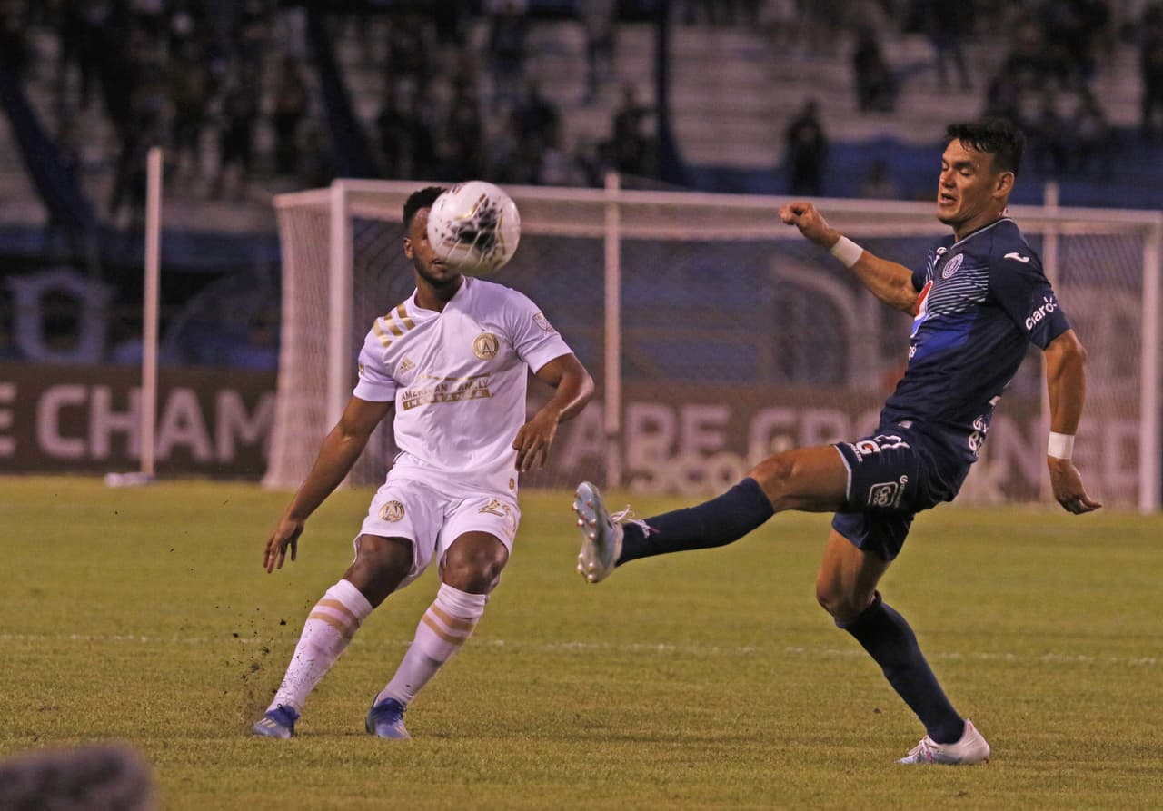 Roberto Moreira abrió el marcador al 34’ y un minuto después llegó el empate por parte de Josef Martínez. La vuelta se jugará en Atlanta el 25 de febrero.