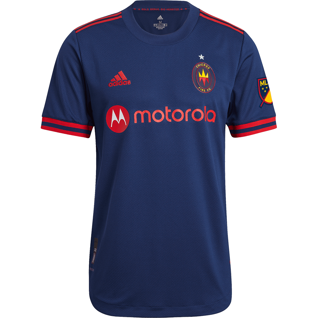 Chicago Fire FC dio a conocer las camisetas primaria y secundaria para la temporada 2021 de MLS.
<br>