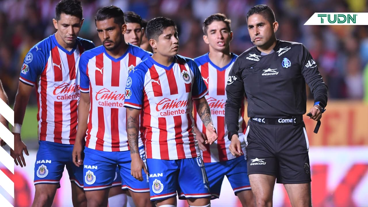 El complicado calendario para Chivas y Tomás Boy