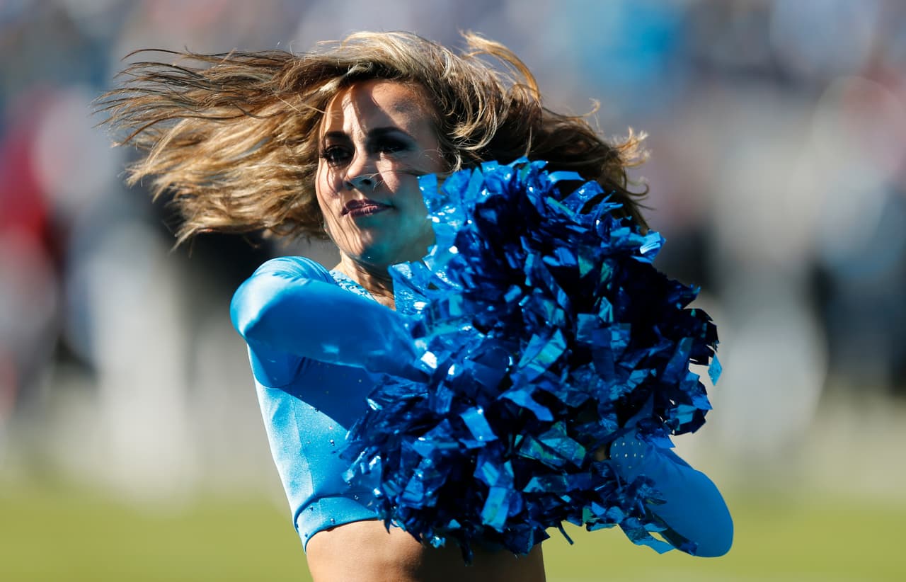 Las animadoras de los equipos del fútbol americano estadounidense le ponen un condimento especial a los encuentros de la NFL en los diferentes estadios en Estados Unidos.