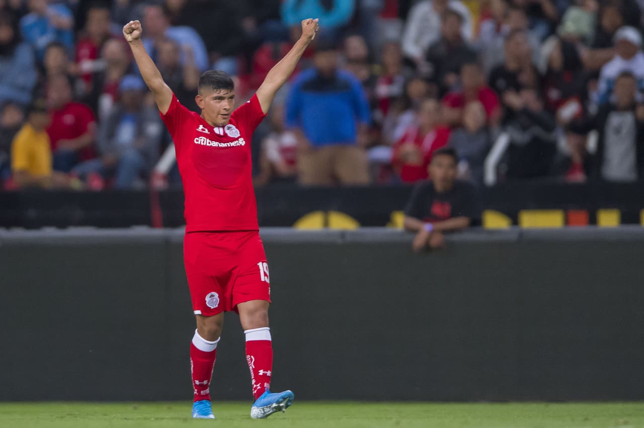 Jeraldino (17’) abrió el marcador para los locales. Zaldivar (22’) marcó el segundo tanto del encuentro y Castañeda (42’) marcó para los visitantes.