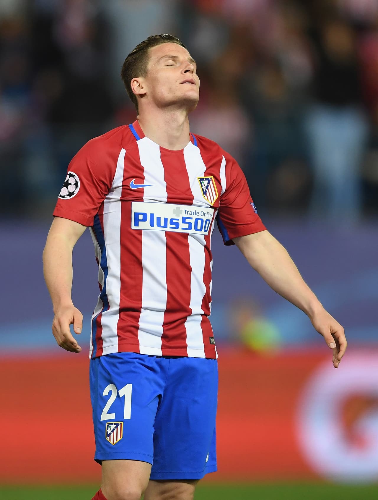 El Atlético no atina con los delanteros. Pagó mínimo 32 millones de dólares por Kevin Gameiro y el francés anotó 12 veces para un promedio de dos millones 600 mil dólares por gol.