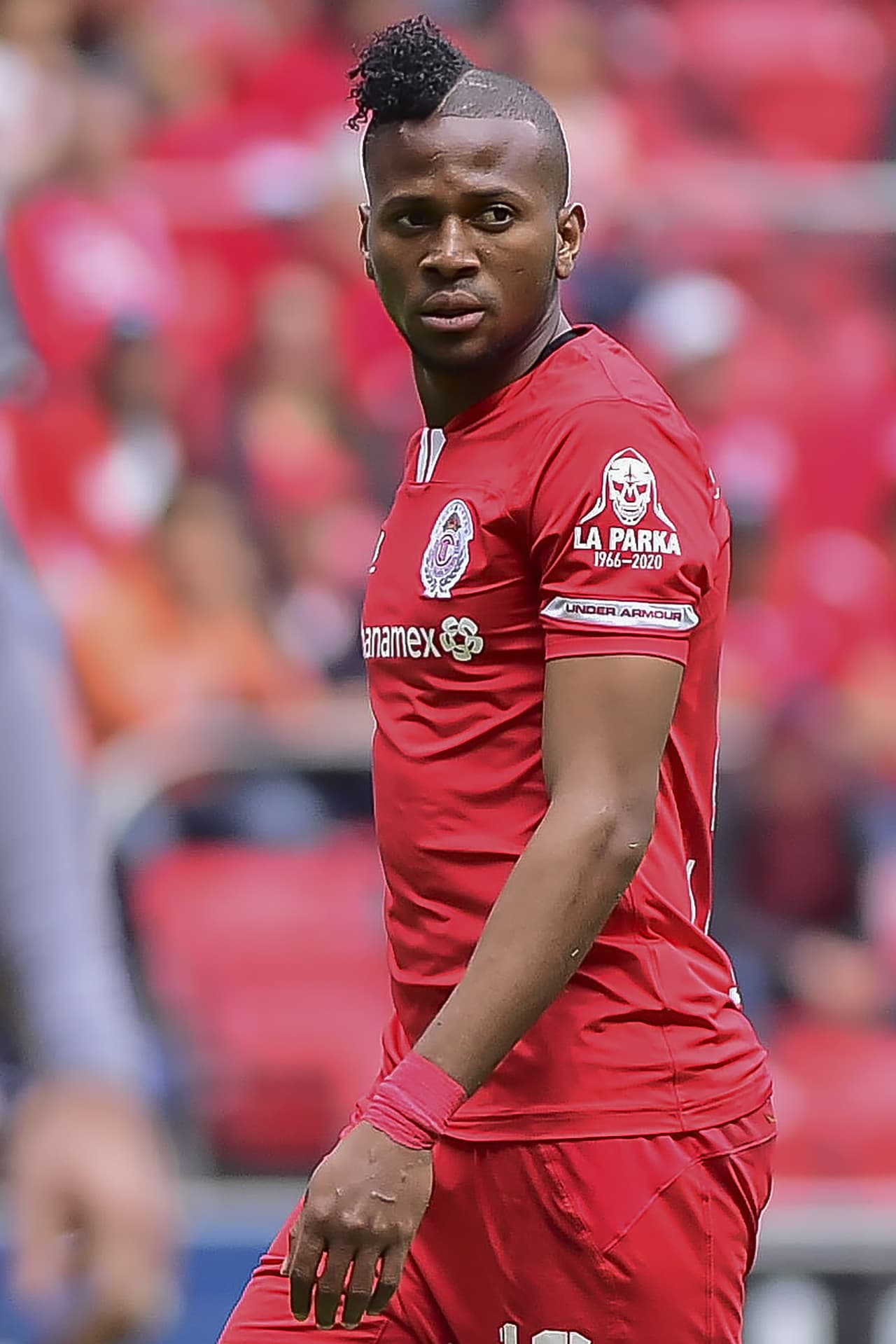 Toluca
<b> 2-3</b> Necaxa