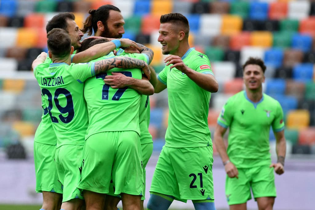 Udinese cayó por la mínima ante la Lazio 1-0 con gol de Adam Marusic al minuto 37 en la Serie A. Los 'biancocelesti' siguen por la pelea de puestos europeos, mientras que el Udinese sigue en media tabla en la doceava posición.