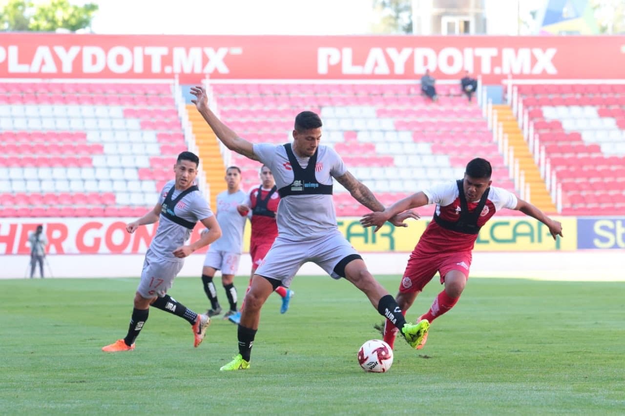 Necaxa cierra pretemporada con victoria ante Mineros