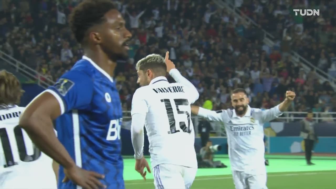 ¡Se canta el segundo! Valverde la prende de bolea y vence a Al-Mayouf