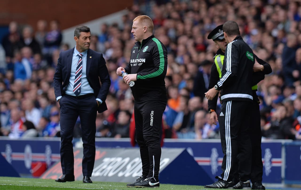 Enfrente, había un viejo lobo de mar como Lennon, quien se las sabe de todas todas.
