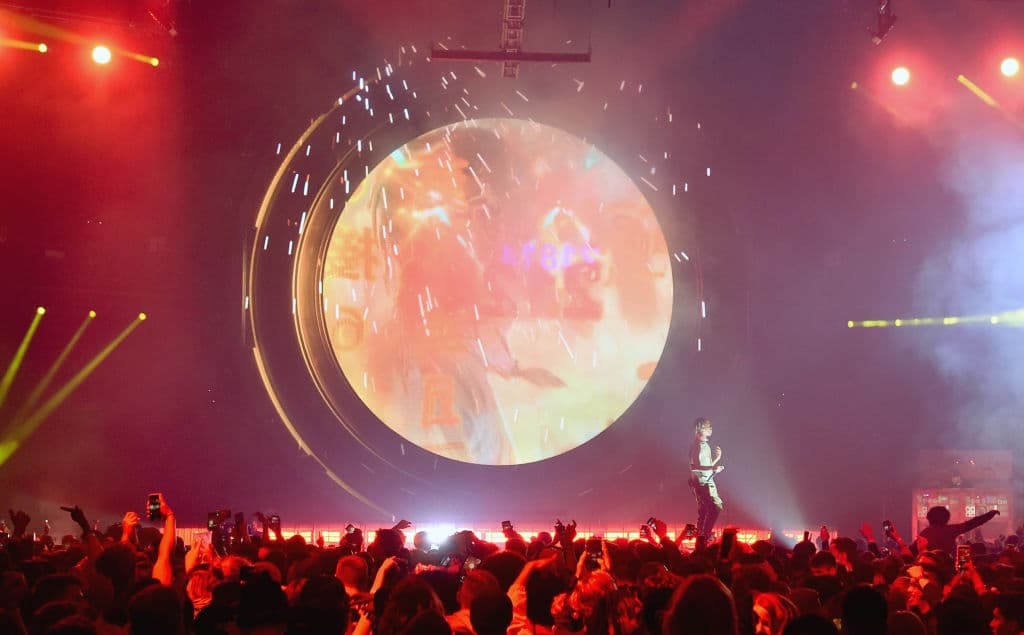 En la reunión de casi una hora, dijo que su enfoque está en descubrir "la solución de fondo" de cómo sucedió el trágico evento.