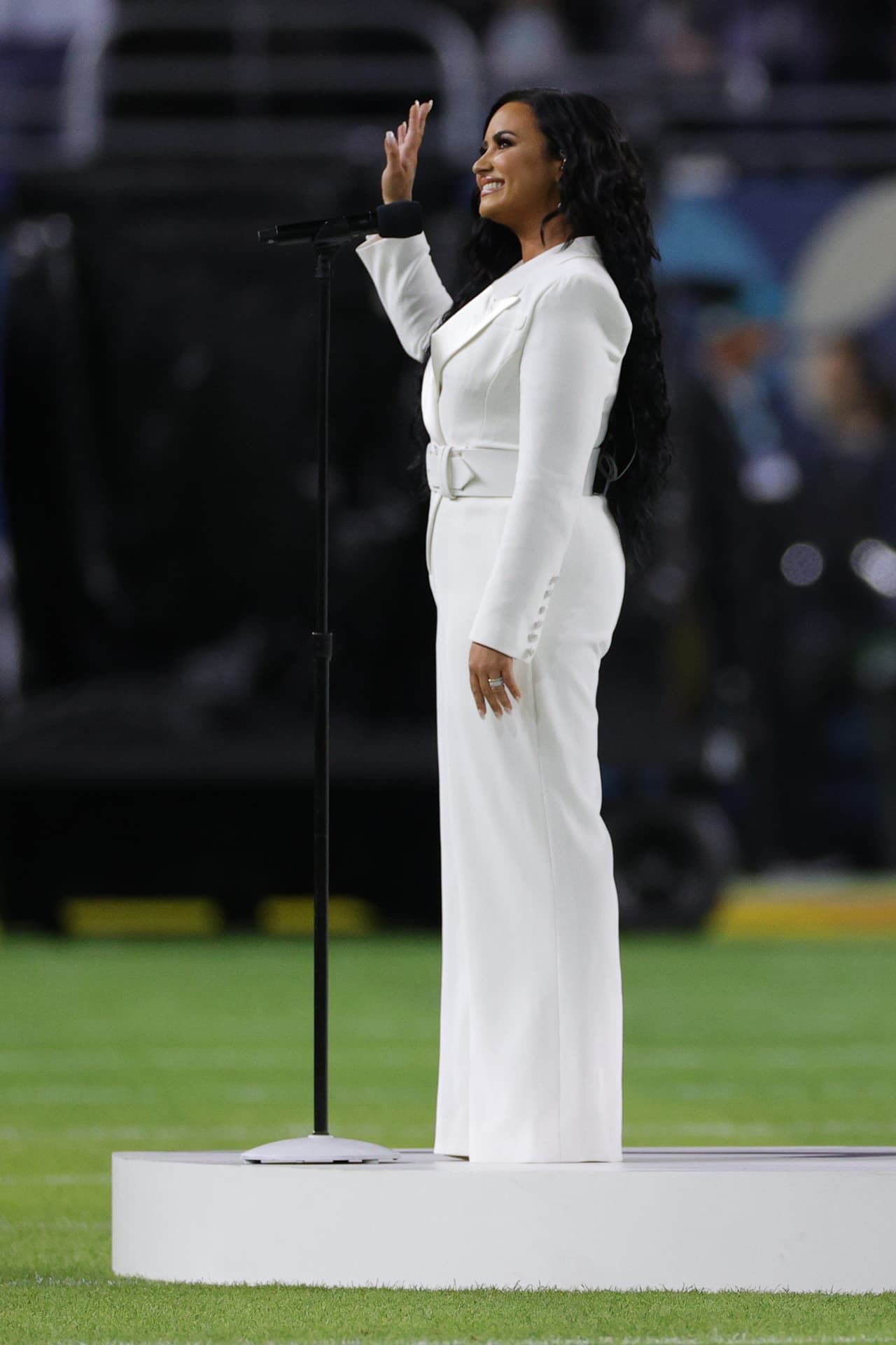 El Super Bowl LIV es
<b><a href="https://www.univision.com/shows/latin-grammy/de-justin-timberlake-hasta-demi-lovato-no-creeras-las-super-estrellas-que-han-pisado-la-alfombra-de-latin-grammy-fotos">el segundo evento en el cual Demi Lovato se presenta</a></b>, tras la pausa que se vio obligada a hacer para recuperarse a sí misma.