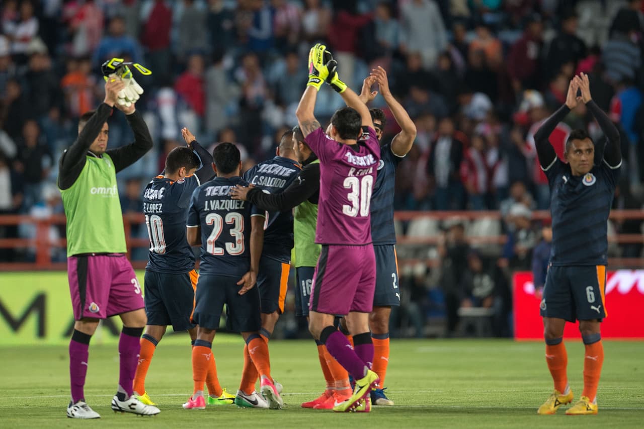 Al final un empate entretenido. Fieles a su tradición las Chivas agradecen a su afición que los apoya por todo el país.
