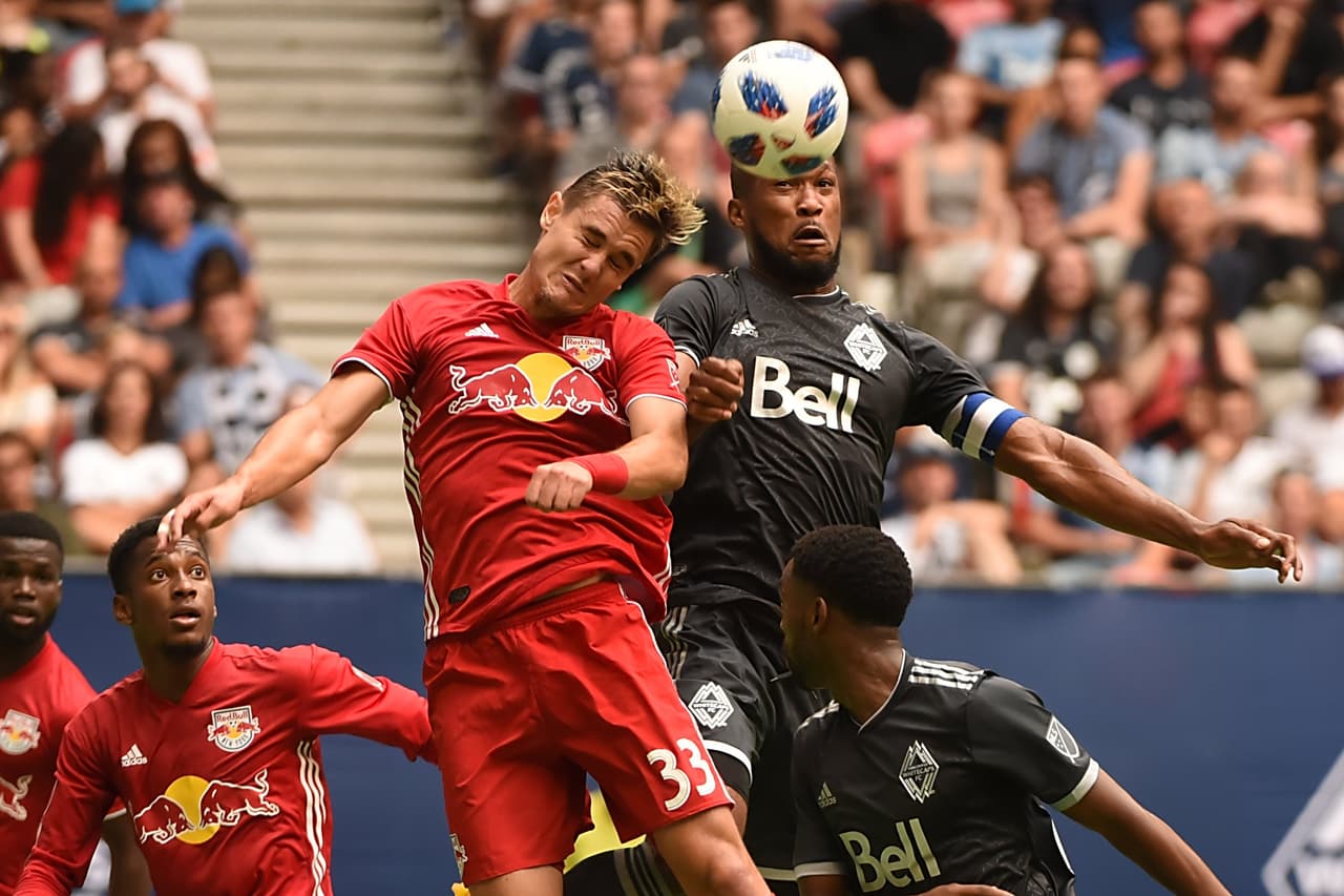 Kendall Waston y Daniel Royer reparten dobletes, y Vancouver y Red Bulls reparten puntos
