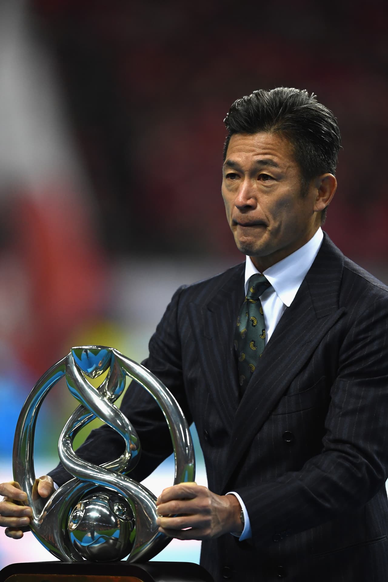 El veterano Oliver Atom real, que ha participado en varios eventos de la FIFA como el pasado sorteo al Mundial, vive así su propia historia de gloria.