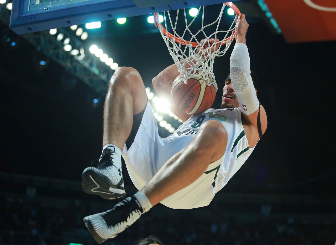 México gana 95-83 a Argentina en Preolímpico