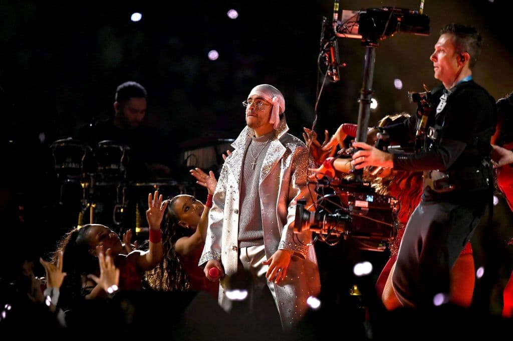 El boricua también empató a Justin Bieber como el segundo lugar dentro de otro listado.
<br>