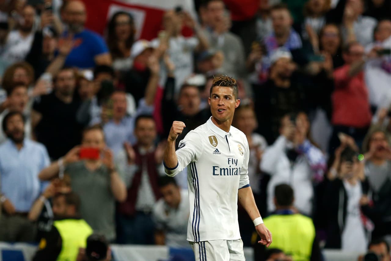 Delantero: Cristiano Ronaldo (Real Madrid) - 14 puntos