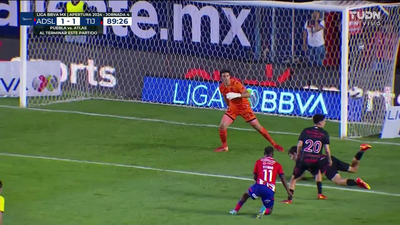 ¡TIRO ATAJADO! disparo por Javier Güémez.